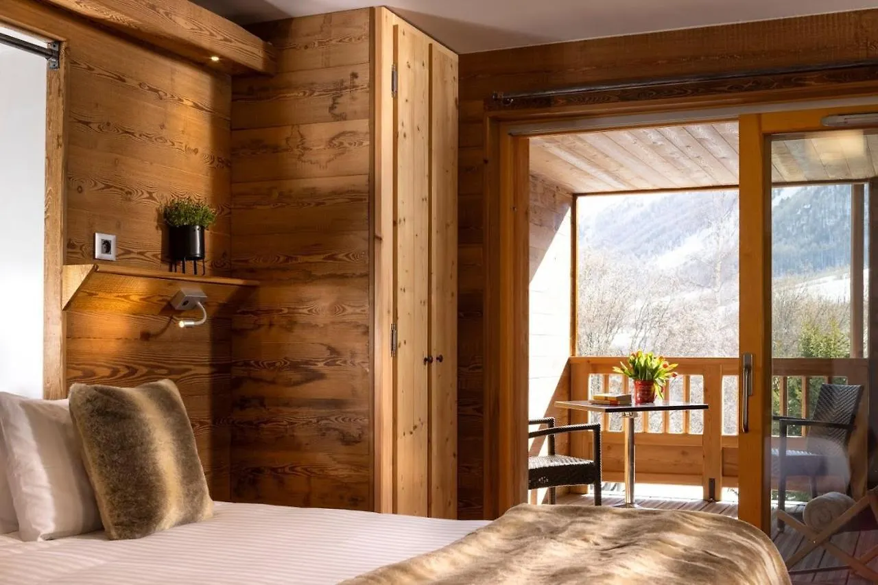***  Hotel Ski Lodge - Village Montana Val-d'Isere France