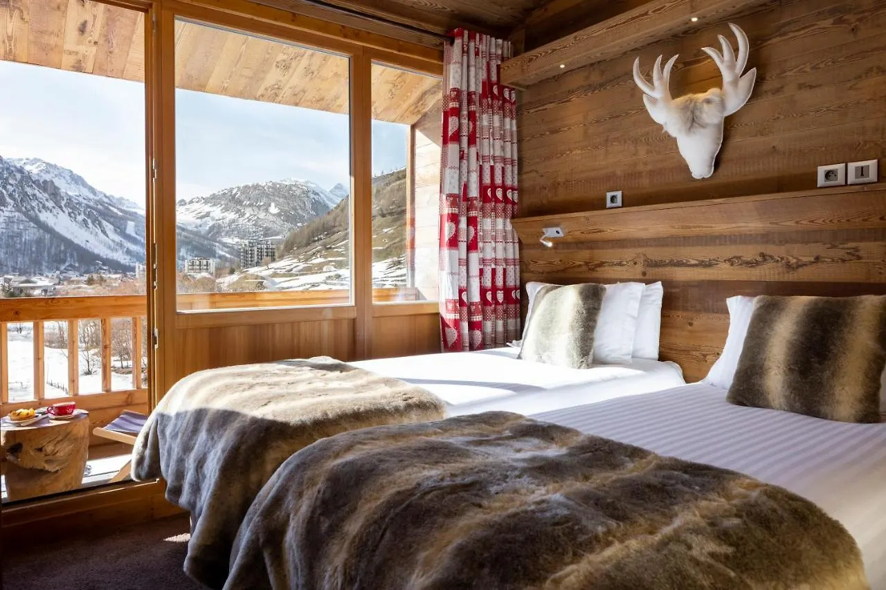 Hotel Ski Lodge - Village Montana Val-d'Isere