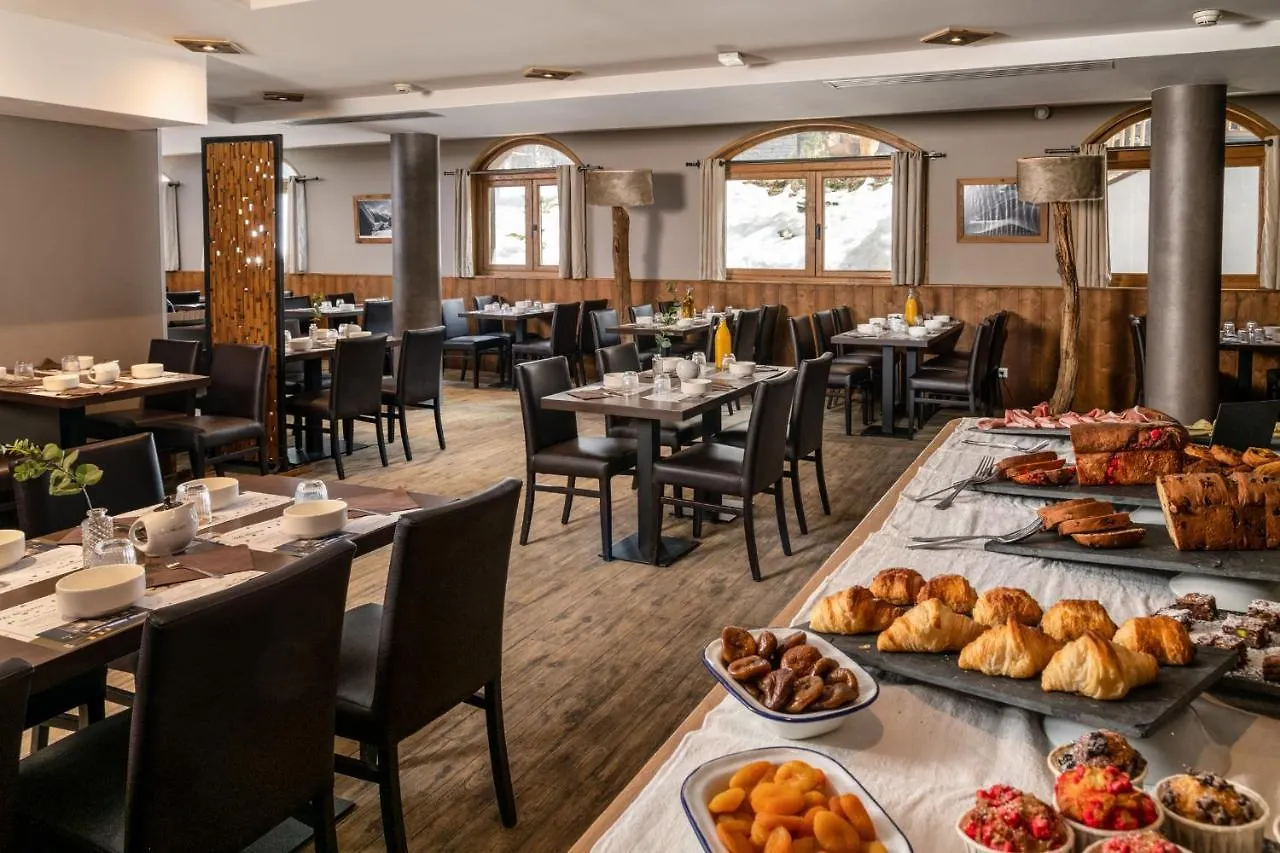 Hotel Ski Lodge - Village Montana Val-d'Isere