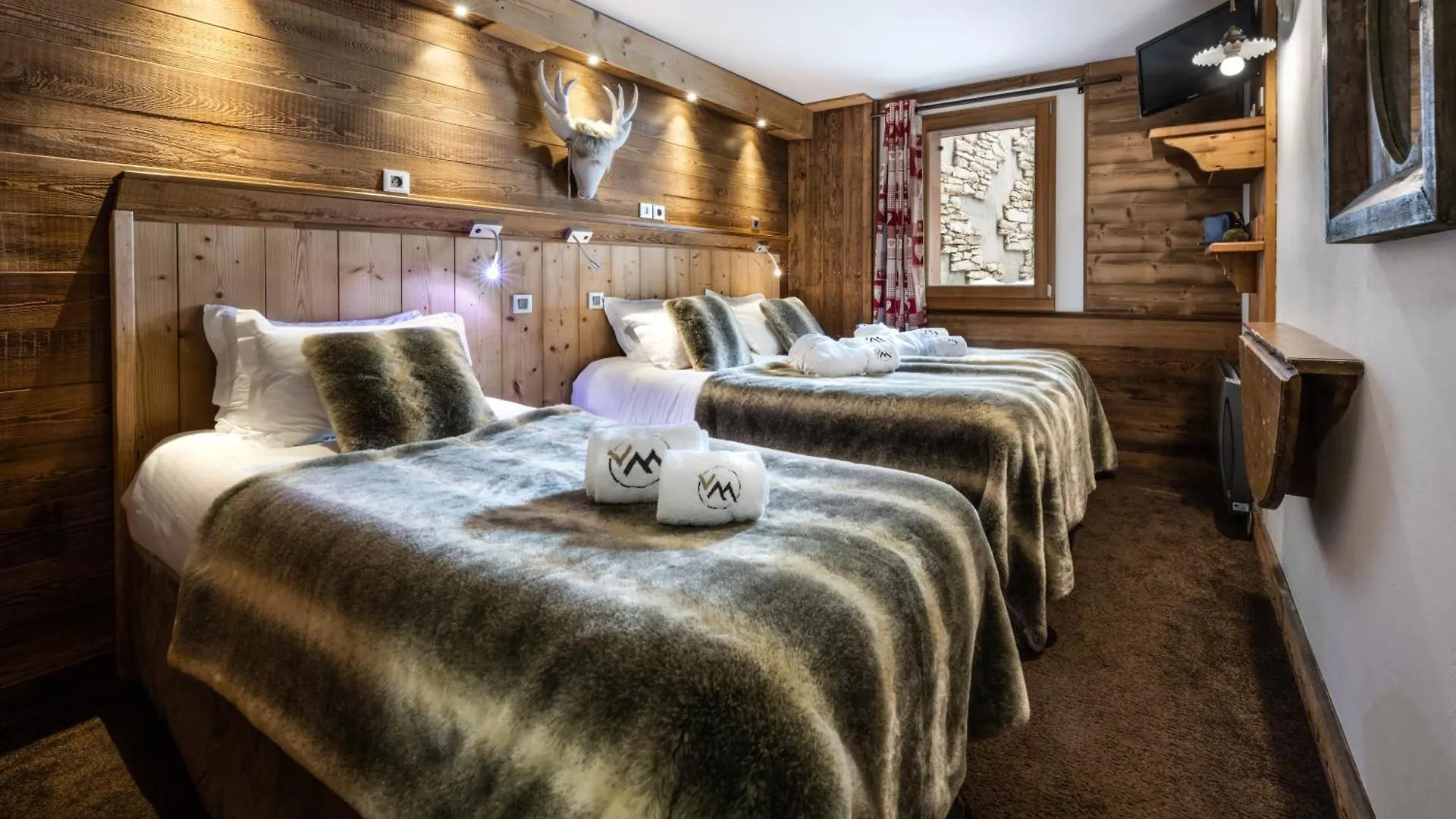 Hotel Ski Lodge - Village Montana Val-d'Isere